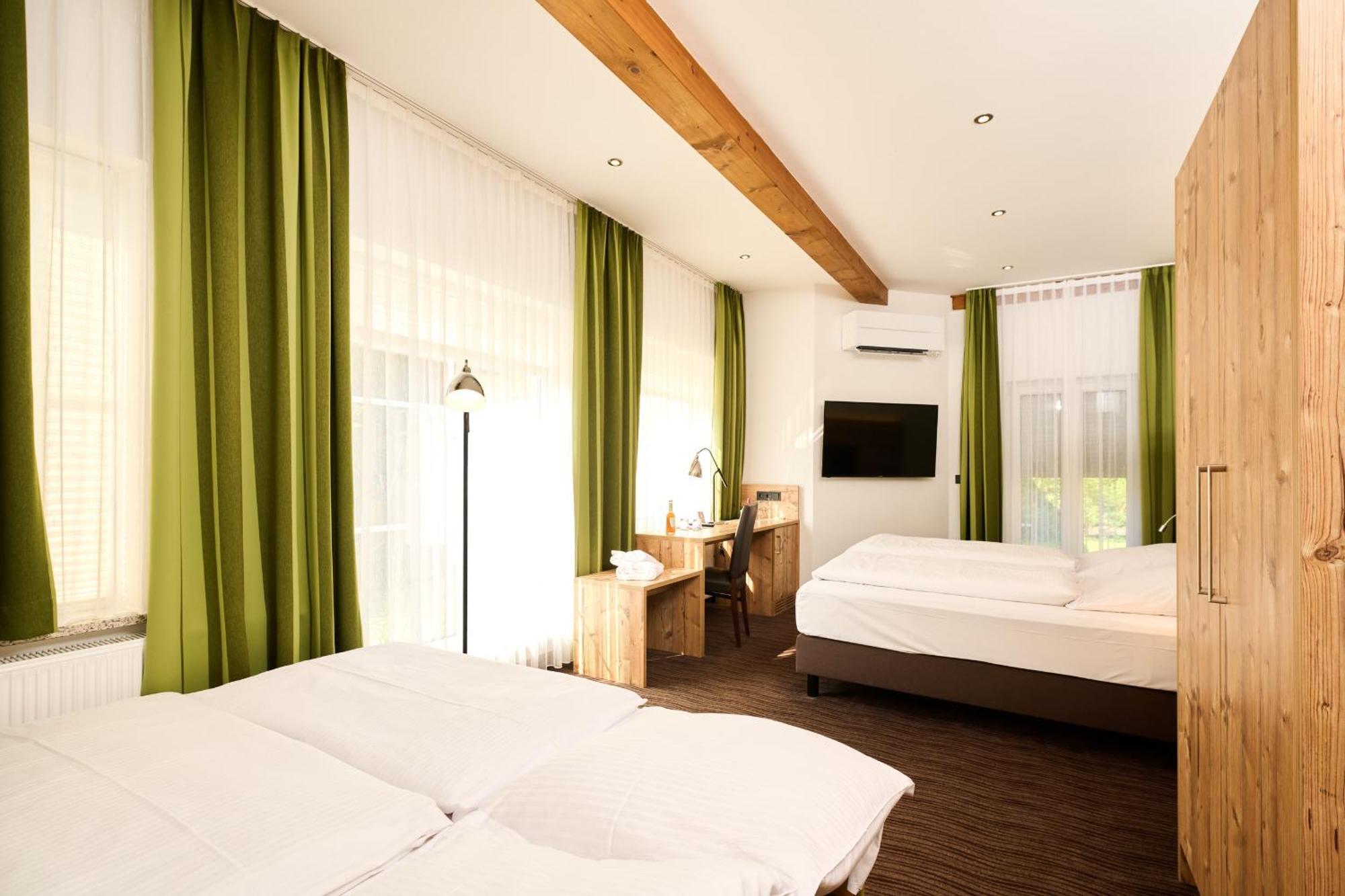 Hotel Schneider Allersberg Oda fotoğraf