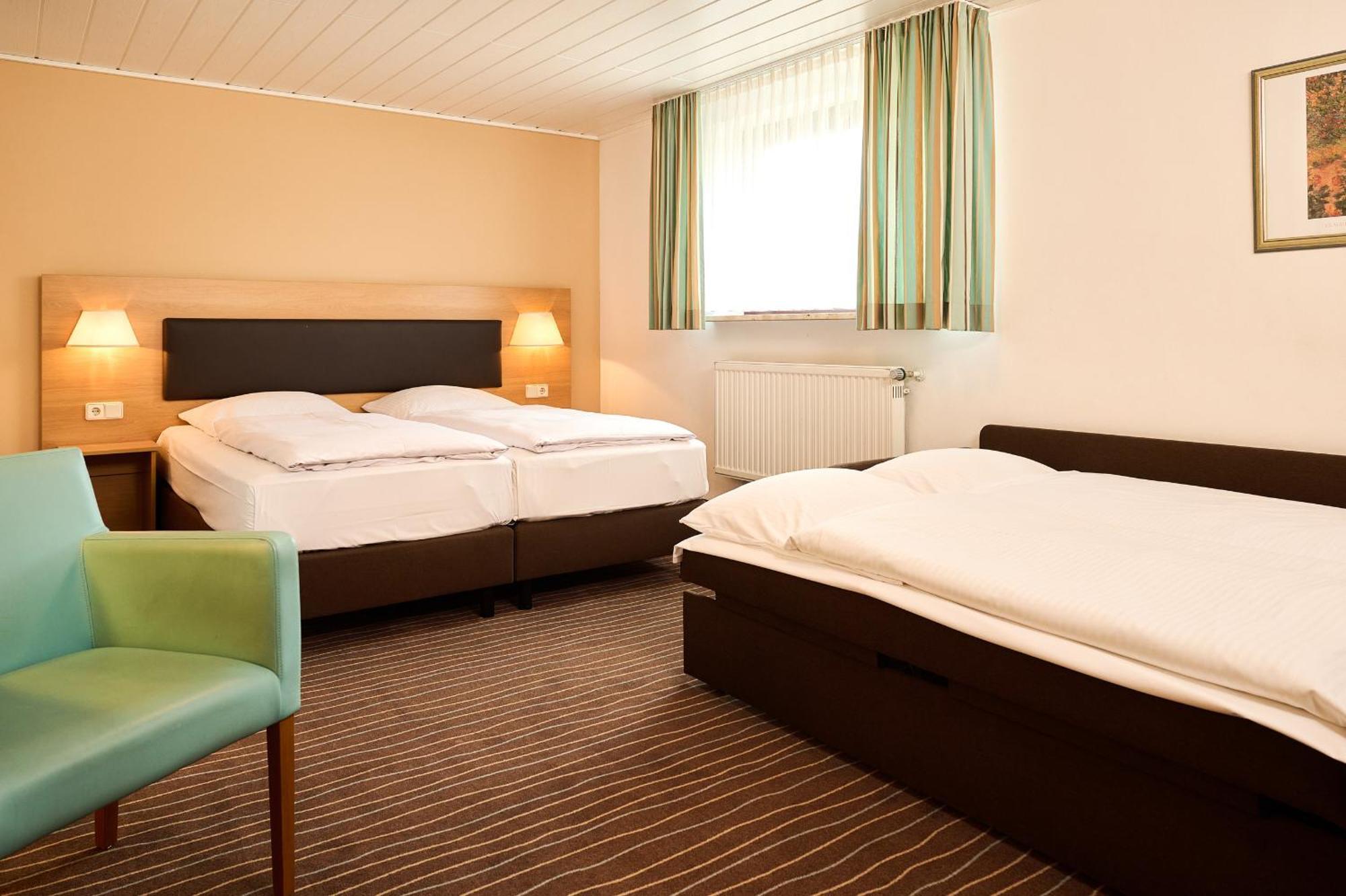 Hotel Schneider Allersberg Oda fotoğraf